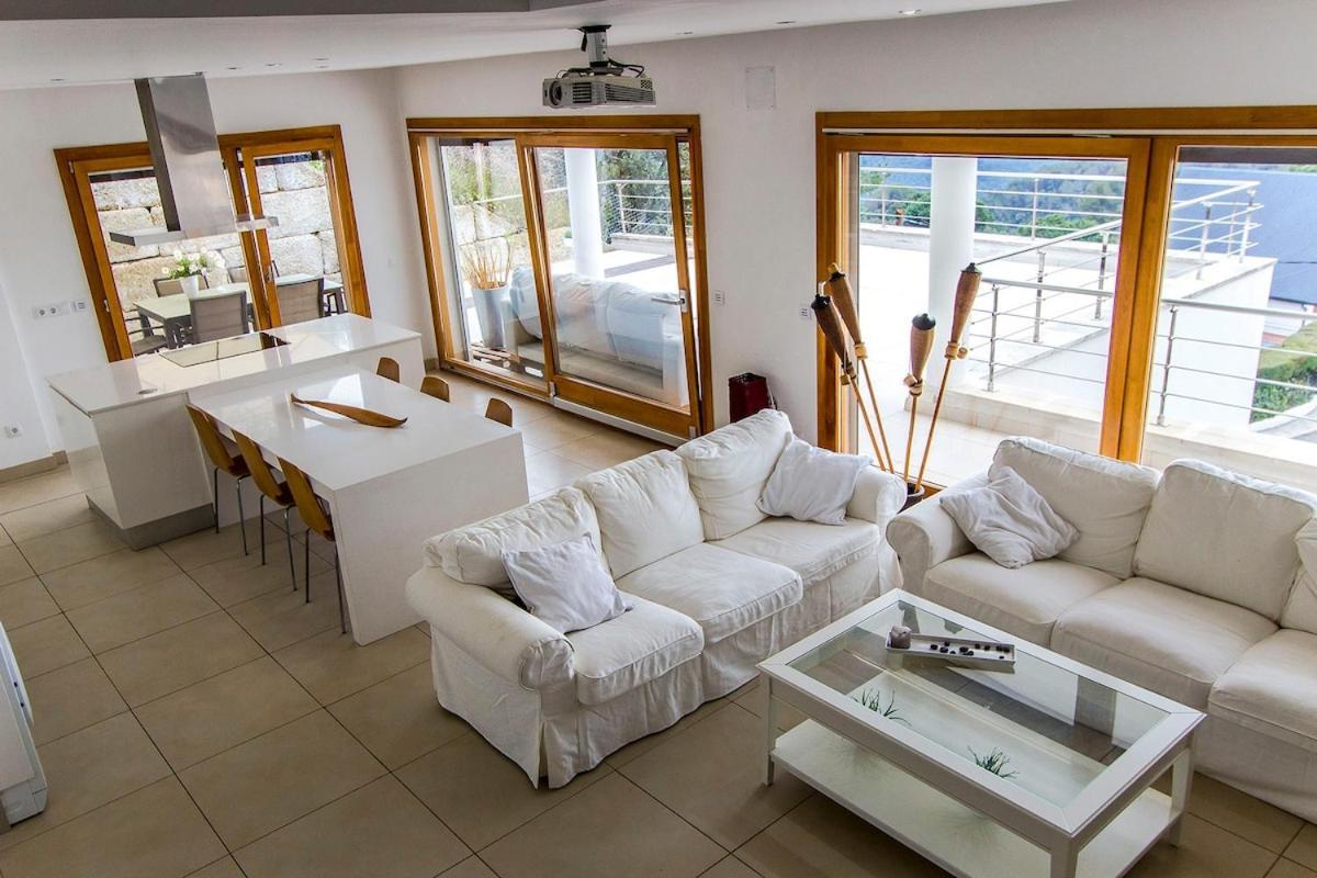 Catalunya Casas Modern Magnificence , Only A Few Km To The Beach! Sant Cebrià de Vallalta Exterior photo